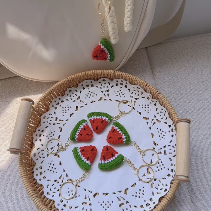 Yalda-Wassermelonen-Plüsch-Schlüsselanhänger